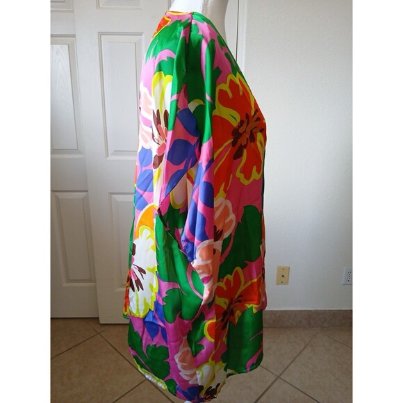 Entro Women’s Blouse  Oversized Colorful V-neck Size Medium Summer Casual - Picture 8 of 13